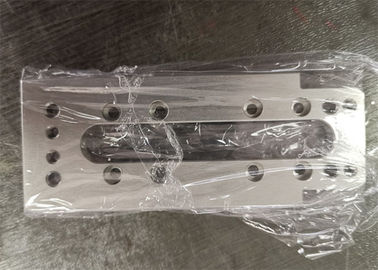 Gemahlene maschinell bearbeitete Aluminiumzylinder-Montageplatte/Flansch-Berg-Gießmaschinen-Grundplatte