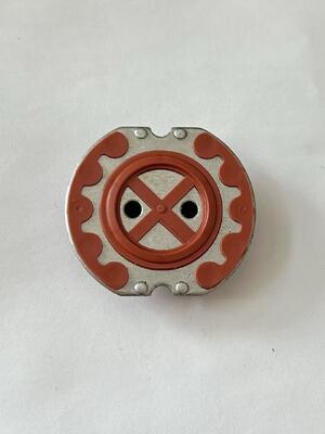 Metall-Gummi-Verbunddiaphragma. Bearbeitete Metallteile.